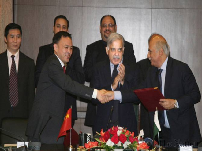 Pakistan, China sign 3 MoUs for initiating power projects